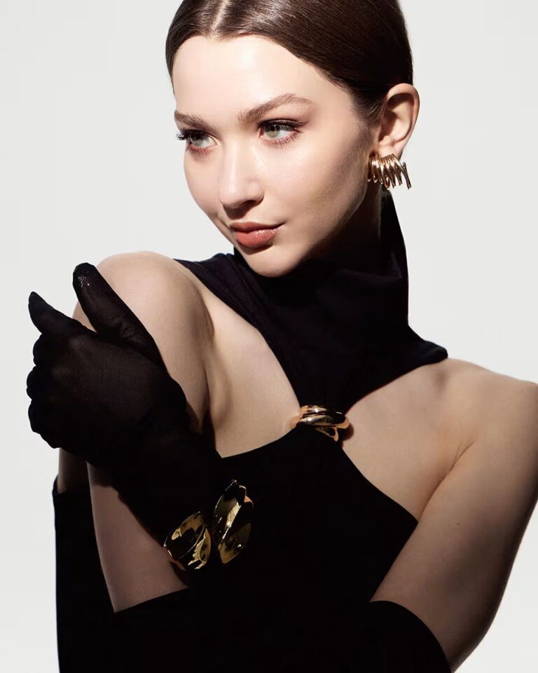 Ksenia